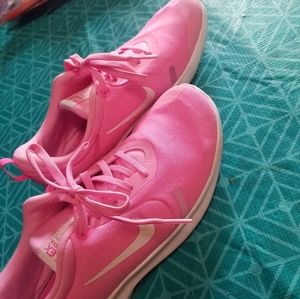 Size 8.5 Nike Shoes